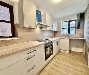 3 bedroom detached house to rent - Photo 5