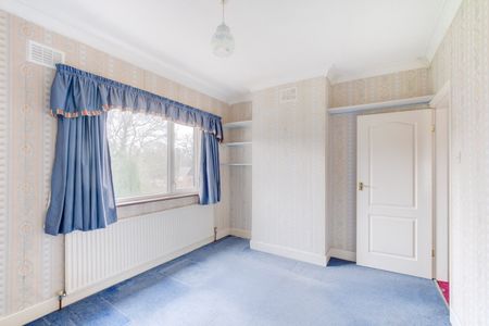 4 bed semi-detached house to rent in Pembroke Croft, Birmingham, B28 - Photo 5