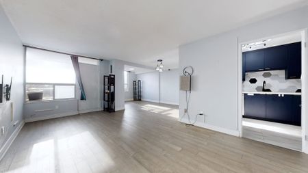 For Lease - 5 Shady Golfway N/A Unit# 715, Toronto, Ontario - Photo 2