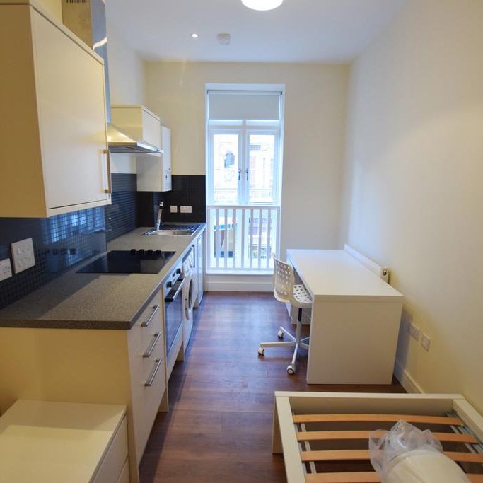 Studio to rent - Photo 1