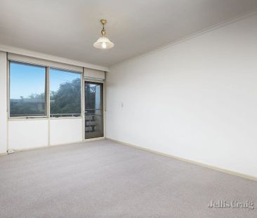 9/56 Tennyson Street, Elwood - Photo 2
