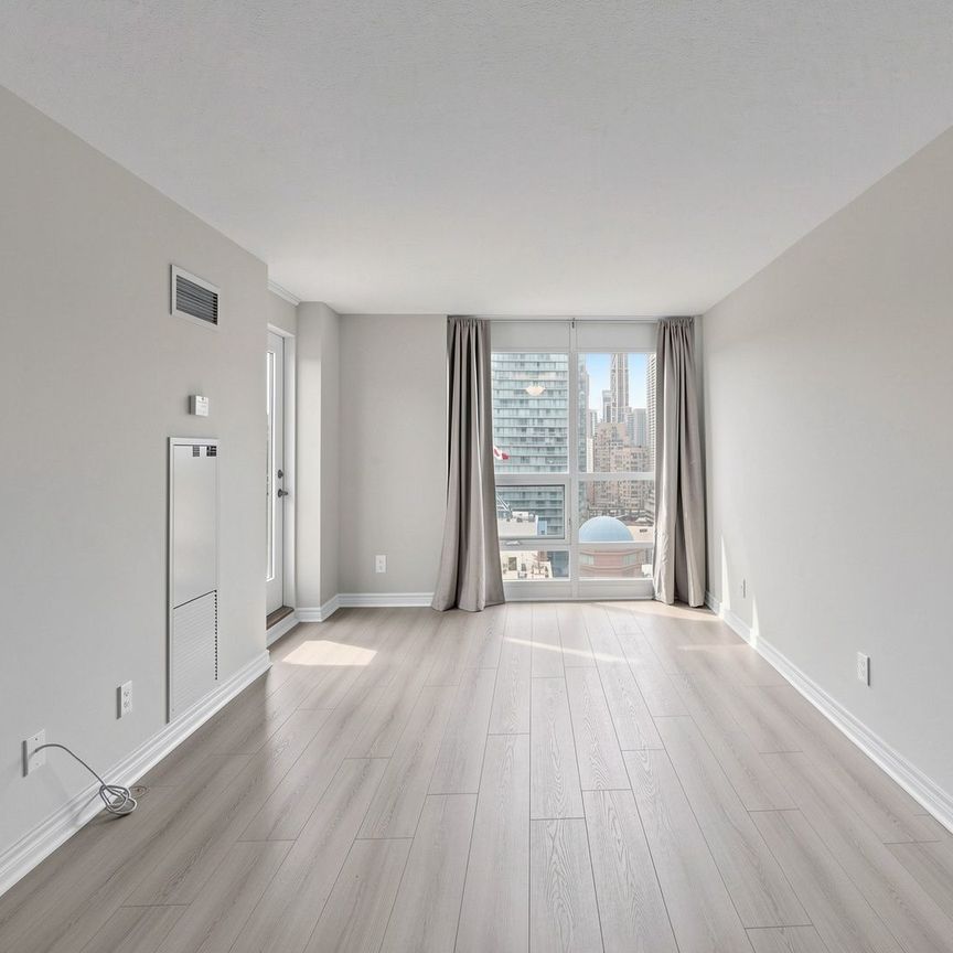 For Lease - 763 Bay Street Unit# 2701, Toronto, Ontario - Photo 1