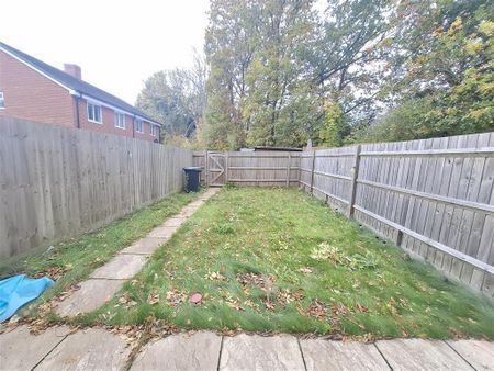 Juno Road, HEMEL HEMPSTEAD - Photo 3