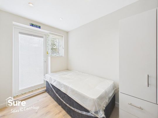 1 bedroom end of terrace house to rent - Photo 1