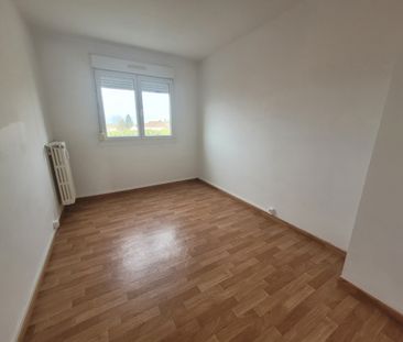 Location Appartement 3 pièces 54m² BEUVRAGES 59192 - Photo 3