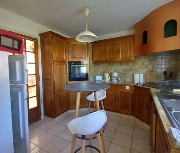 Location Appartement 3 pièces 80m² - Photo 3