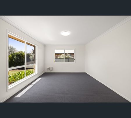 14 Willmington Court, Middle Ridge, Qld 4350 - Photo 5