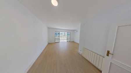 Apartamento de alquiler en Av Pintor Joaquin Sorolla 8malaga (málaga), 10, Limonar - Photo 2