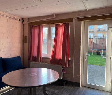 Instapklare bel-étage met 3 slaapkamers, tuin en garage - Photo 3