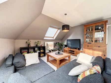 Appartement met 2 slpks en autostandplaats - Photo 2