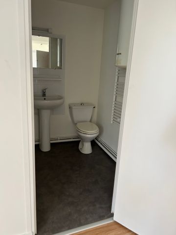 2353 - Location Appartement - 2 pièces - 30 m2 - Arras - - Photo 5