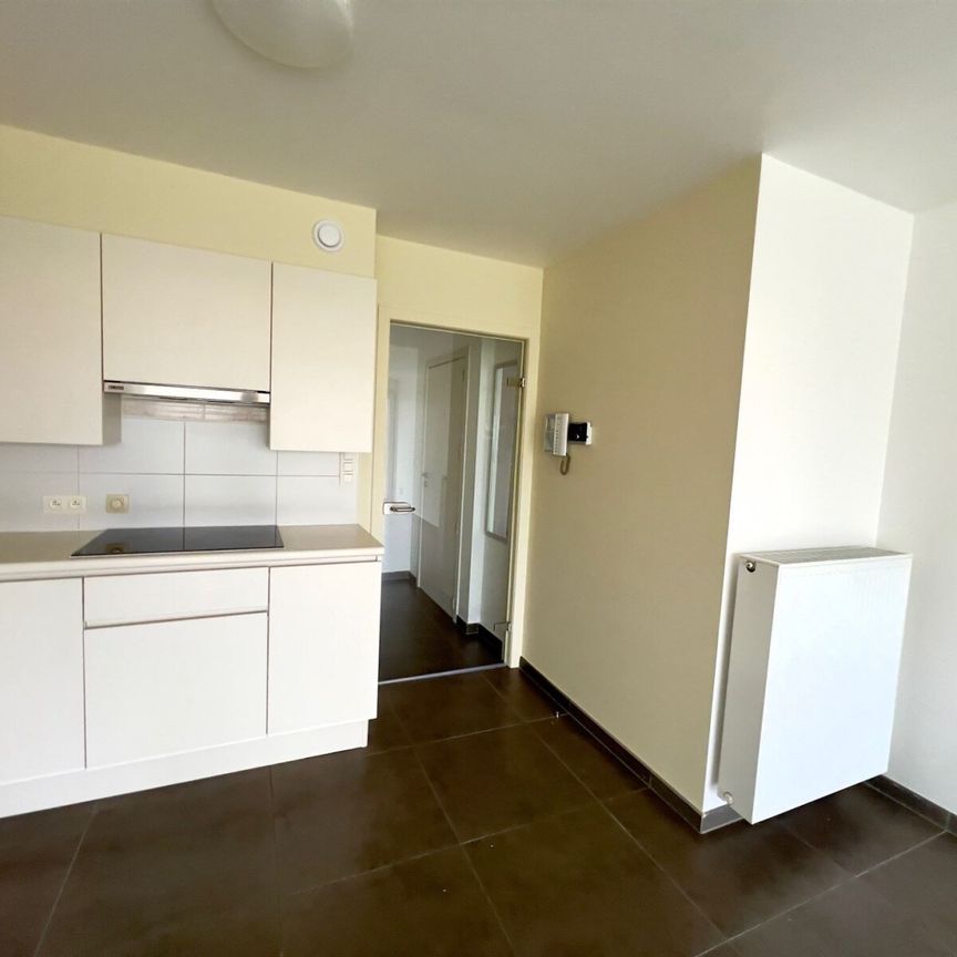 Modern 2 slaapkamer appartement met mooi zicht in Oostende - Photo 1