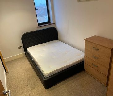 Room in a Shared House, Forest Gate, E7 - Photo 6