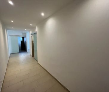 Moderne 1-Zimmer Wohnung in ruhiger Lage - nähe Bahnhof Atzgersdorf - Photo 2