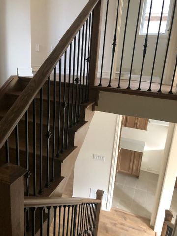 For Lease - 18 Ladysmith Street, Brampton, Ontario - Photo 2