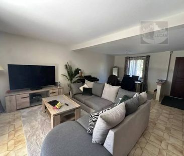 Rental House - Photo 1