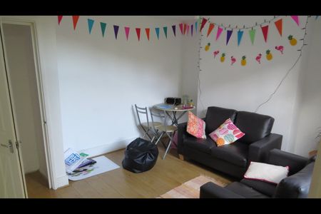 5 Bed Terraced House, Upper Lewes Road, BN2 - Photo 2