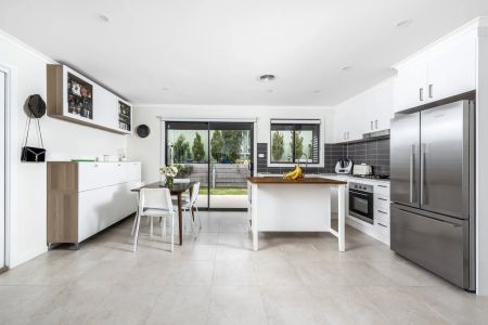 SMALL COMPLEX OF THREE - Photo 5