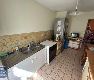 Location Maison 3 pièces 76m² CHATEAUROUX 36000 - Photo 4