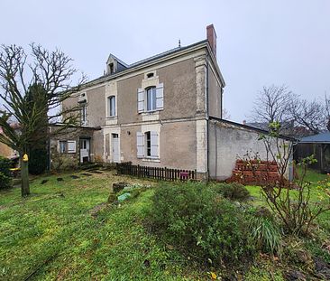 Location maison 9 pièces, 246.82m², Terranjou - Photo 2
