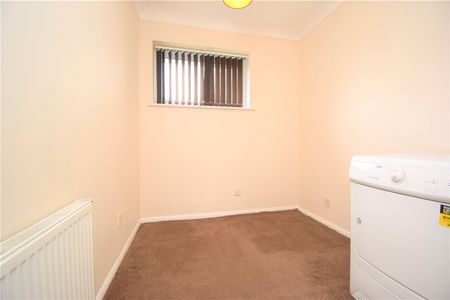 Vincent Close, Ipswich, Suffolk, IP1 5DH - Photo 2