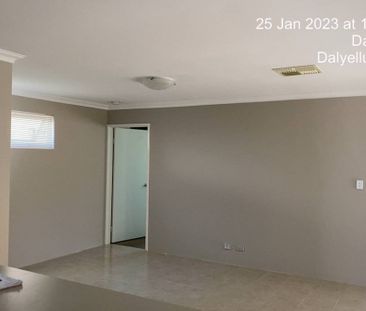 Lovely Spacious Villa - Small Complex - Photo 1