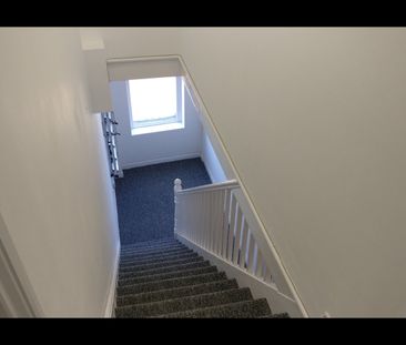 Studio Flat, Stanley Road, L20 - Photo 1
