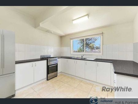 7 Oswald Street, Dandenong - Photo 5