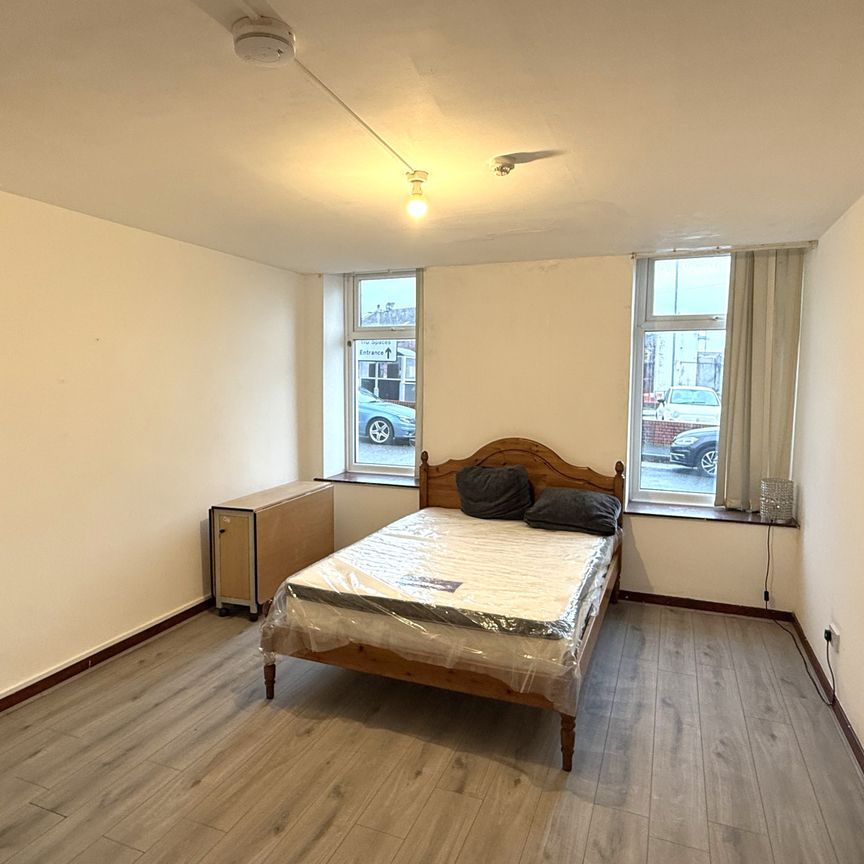 Great Shaw Street, Preston - Photo 1