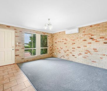 Spacious & Stylish Two-Bedroom Unit on the Fringe of Toowoomba CBD - Photo 1