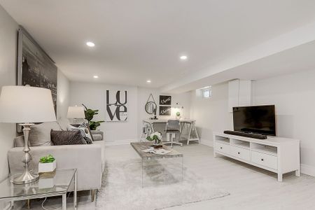 For Lease - 167 Queensdale Avenue, Toronto, Ontario - Photo 5