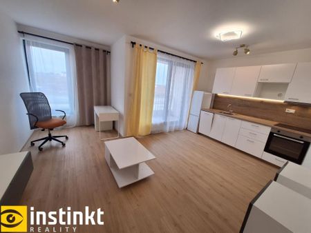 Pronájem bytu 1+kk 29 m2 - Fotografie 3