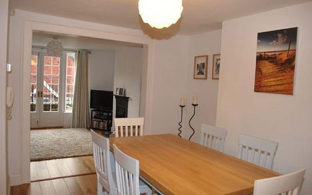 3 bedroom terraced house to rent - Photo 4