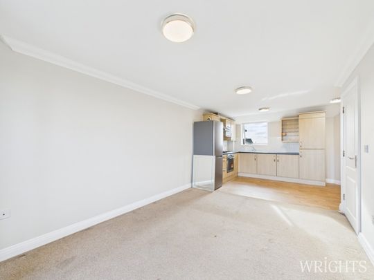 2 bedroom Apartment - BERWICK PLACE, WELWYN GARDEN CITY. - Photo 1