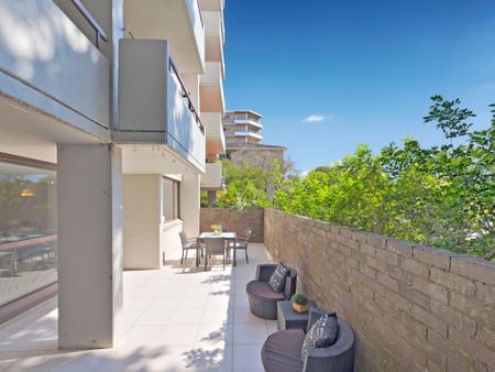 Modern Apartment with Huge Terrace &ast;&ast; Available 14&sol;05&sol;25 &ast;&ast; - Photo 3