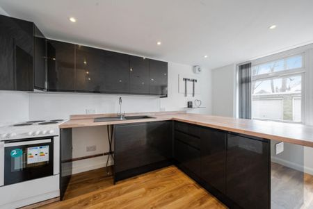 Liskeard Gardens, Blackheath SE3 - Photo 3