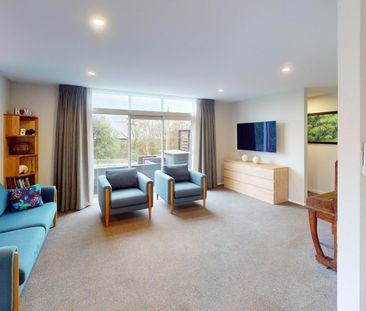 Waikanae - 4 Bedrooms - Photo 3
