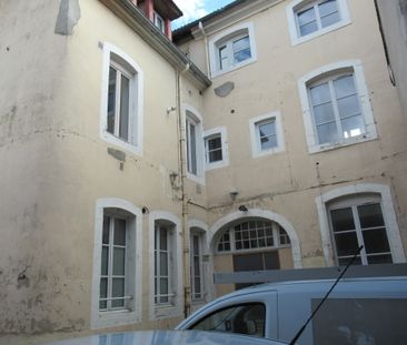 F3 - impasse de l'Ancienne Prison CHALON SUR SAONE. - Photo 2