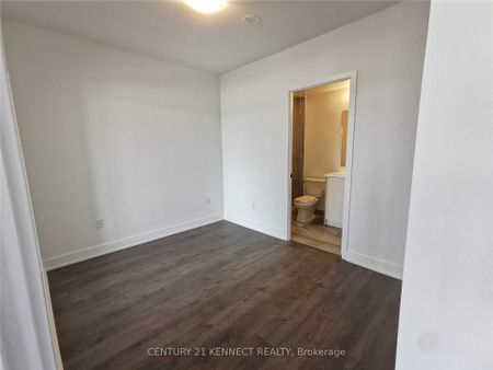 For Lease - 60 George Butchart Drive Unit# TH03, Toronto, Ontario - Photo 5