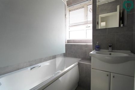 1 Bed Flat, Achilles House, E2 - Photo 5