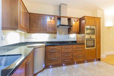 2 bedroom apartment to rent - Photo 4