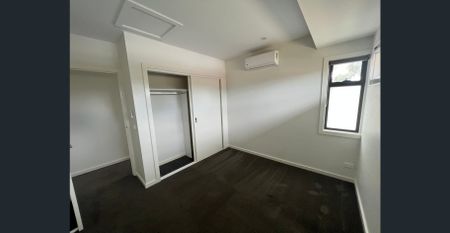 A Cut Above The Rest! - Photo 4