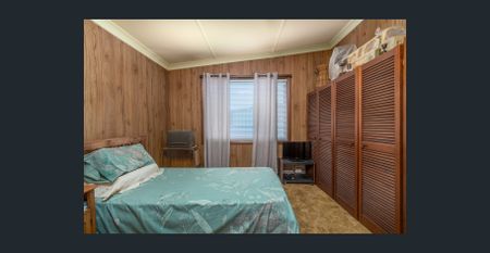 INSPECT: Tuesday 25th November, 2pm to 2:15pm - Photo 4