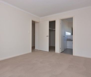 2 Warnes Avenue - Photo 3
