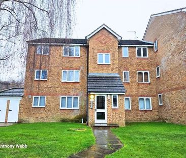 Leigh Hunt Drive, Southgate, N14 - Photo 4