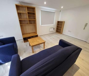 Caminada House, St Lawrence St, Hulme, Manchester, M15 - Photo 2