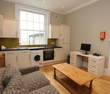 5 bedroom maisonette to rent - Photo 6