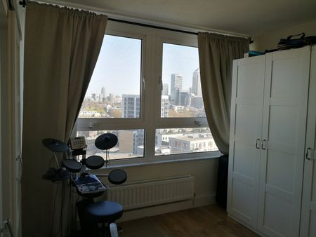 1 Bed Flat, Salmon Lane, E14 - Photo 2