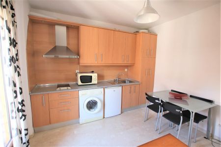 Apartment - Granada (Centro) - Photo 4