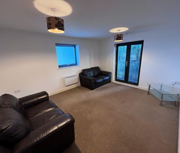 Clews Court, Francis Street, Swansea, SA1 4NT - Photo 2